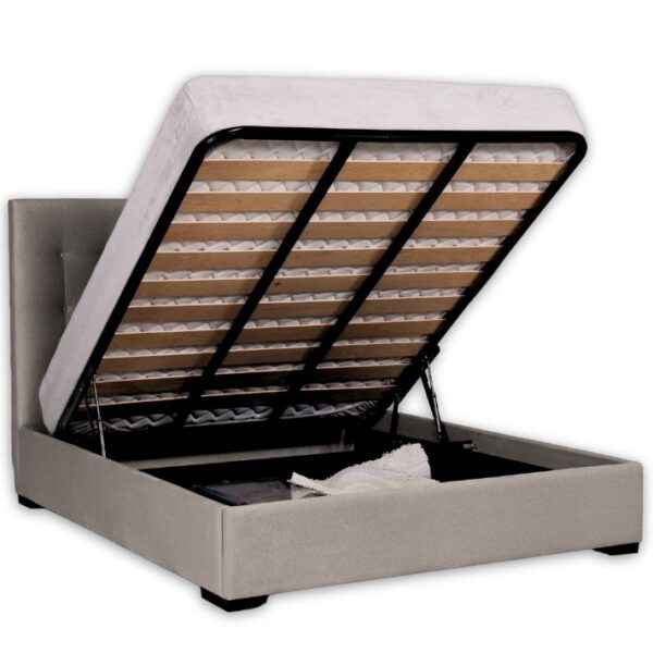 CAMA CASAL ESTOFADA TECIDO SHANGHAI TERRA COM ESTRADO ELEVATÓRIO ARMANI COM 7 BOTÕES